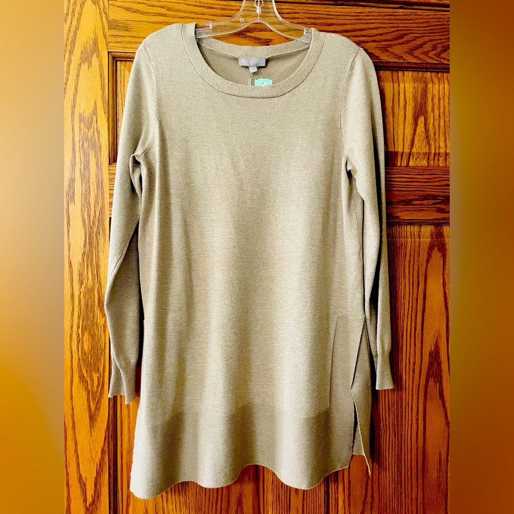 Evolution by Cyrus Nickie Side Slit Ribbed Detail Taupe Pullover